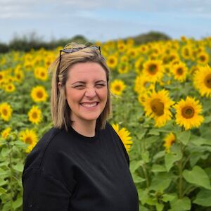 Laura Hunt